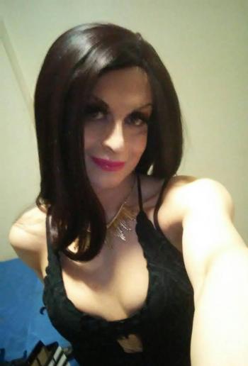 Sexy, Versatile and Open-minded Latina Transexual.