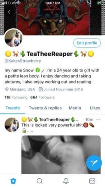 twitter @KakesStrawberry