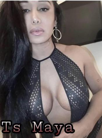 Ts Maya lista para complacer tus fantasias