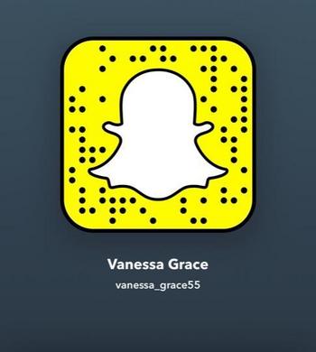 I do FaceTime session(NOT FREE) ???i sell my nude pics and videos ???? if you not serious dont text me okay I also sell pills ? ????snapchat...vanessa_grace55