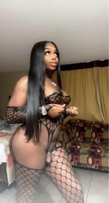 CALL ME OR TEXT ME AM AVAILABLE ALL KIND OF SERVICE FT SHOW AND I SELL A HOT VIDEO PLS BE RESPECTFUL NO DRAMA NO GAME ?????????????????????????