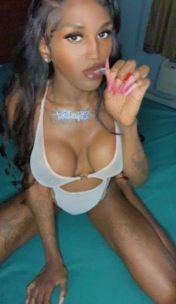 CALL ME OR TEXT ME AM AVAILABLE ALL KIND OF SERVICE FT SHOW AND I SELL A HOT VIDEO PLS BE RESPECTFUL NO DRAMA NO GAME ?????????????????????????