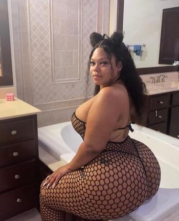 TS BIG BOOTY BELLA "BBB" ? AVAILABLE ? LOVE TO HAVE A GOOD TIME? ILL MAKE ALL YOUR WISHES COME TRUE ?