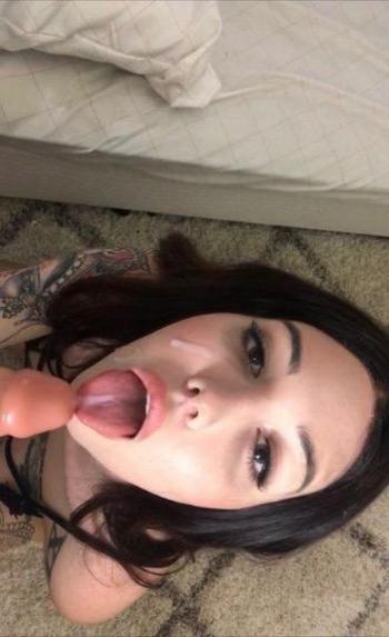 I do Facetime fun??and also sell my Hot nasty videos???Also available for both top and bottom services ???incall and outcall??? - 25