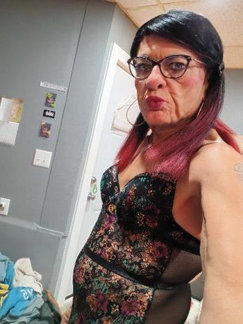 hot sexy freaky trans honey looking to fullfill your dreams