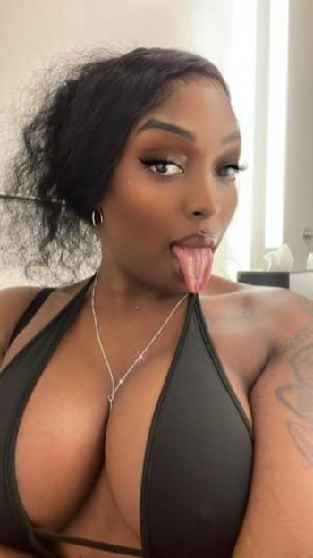 Freaky Chocolate Mistress? Incall & Outcall Looking To Get Slutted Out The Baddest In The City?Big Booty Pretty Freak