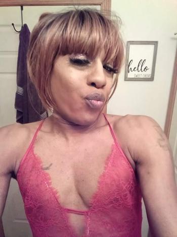 Sexy trans woman looking for car dates or your place 765 461 0646