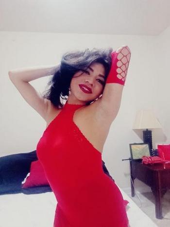 I am a 26-year-old trans Latina girl, contact me by call