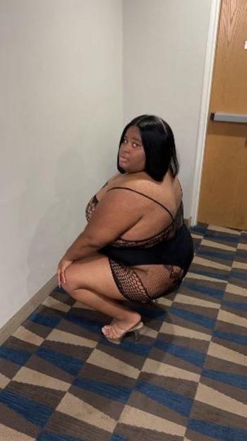 BEAUTIFUL BLCK BBW TRANNY